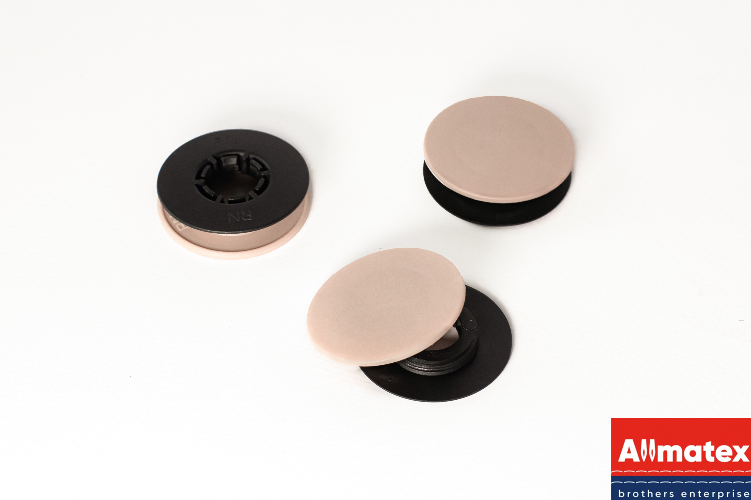 Клипса Renault/Nissan/Dacia бежевая